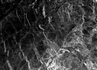 Jak zrobić domowy wybielacz do tkanin?